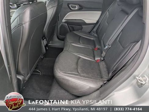 Used 2025 Jeep Compass Limited AWD/4WD image 25