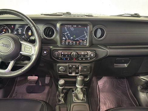 Used 2023 Jeep Wrangler Unlimited Sahara w/ Cold Weather Group image 31