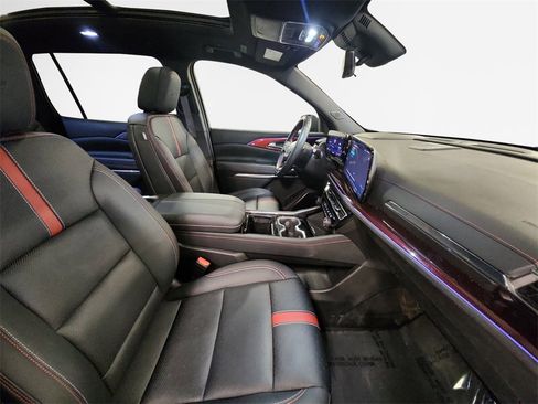 Certified 2024 Chevrolet Traverse RS w/ LPO, Floor Liner Package image 26