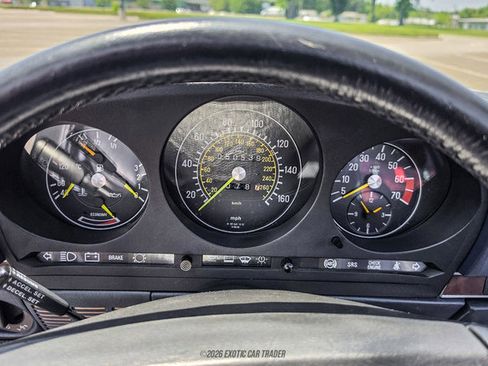 Used 1988 Mercedes-Benz 560 SL image 38