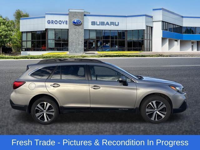 Used 2018 Subaru Outback 3.6R Limited AWD/4WD image 7
