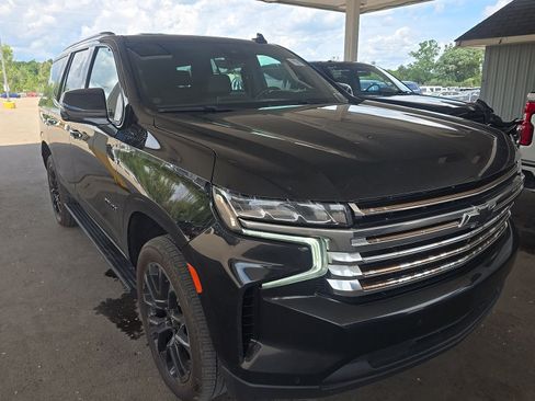 Used 2023 Chevrolet Tahoe High Country AWD/4WD image 4