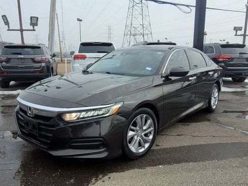 Used 2018 Honda Accord LX image 7