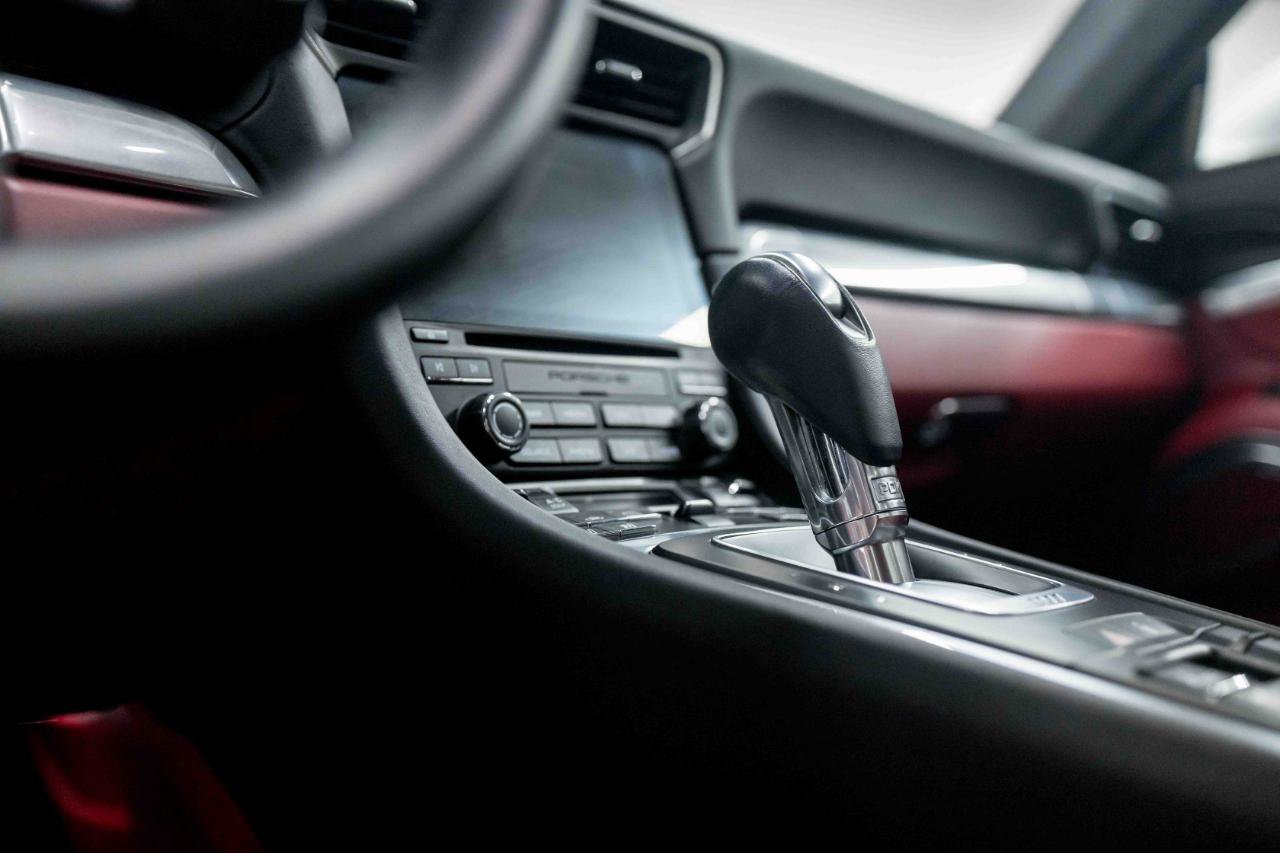 Used 2017 Porsche 911 4 Coupe AWD/4WD image 51