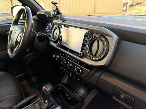 Used 2022 Toyota Tacoma image 35