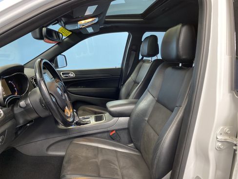 Certified 2020 Jeep Grand Cherokee Altitude image 9