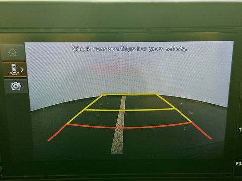 Used 2024 Kia Sportage LX image 21