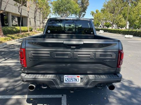 Used 2020 Ford F150 Raptor w/ Equipment Group 802A Luxury image 5