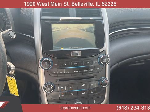Used 2015 Chevrolet Malibu LT image 15