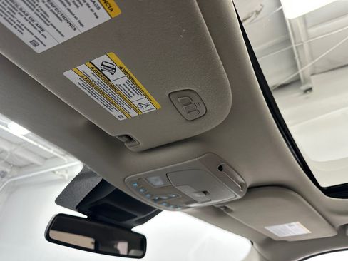 Used 2020 Ford Expedition Platinum image 37