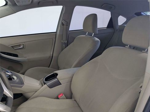 Used 2013 Toyota Prius Two FWD image 12