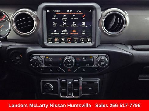 Used 2023 Jeep Gladiator Overland image 18