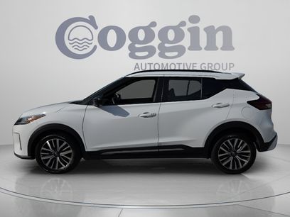 Used 2024 Nissan Kicks SR