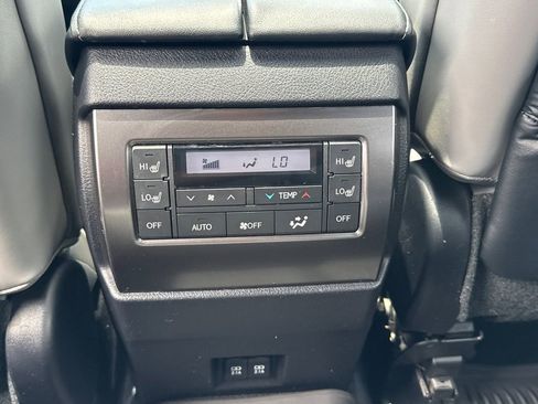 Used 2023 Lexus GX 460 w/ Black Line Special Edition AWD/4WD image 25