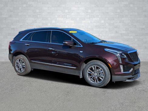 Used 2021 Cadillac XT5 Premium Luxury image 2