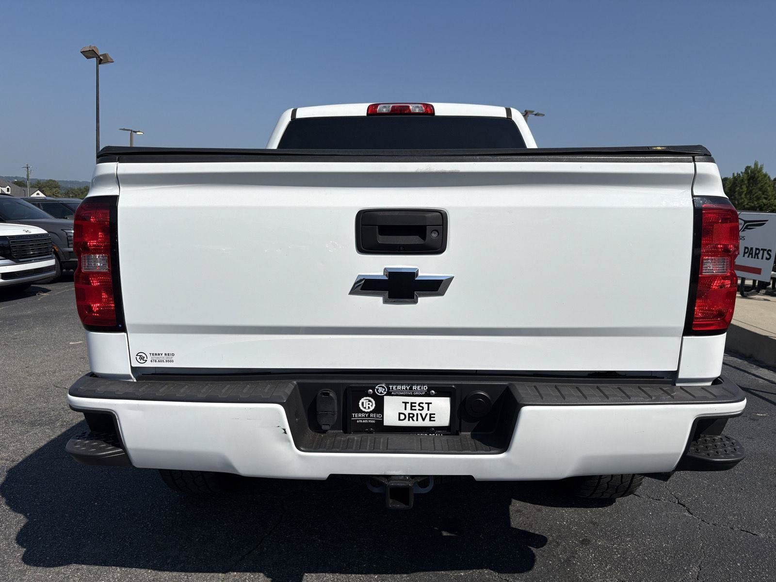 Used 2018 Chevrolet Silverado 1500 Custom w/ Custom Value Package RWD image 7