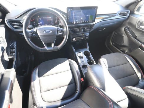 Certified 2023 Ford Escape ST-Line w/ Tech Pack #1 image 6