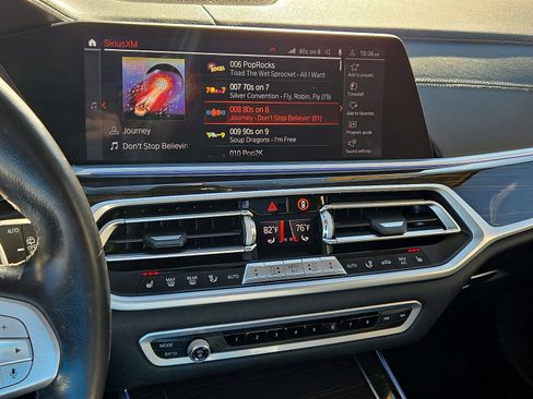 Used 2020 BMW X7 xDrive40i w/ Executive Package image 17