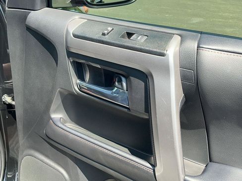 Certified 2023 Toyota 4Runner Limited AWD/4WD image 29