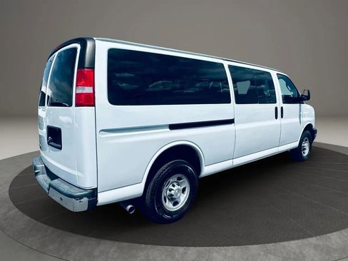 Used 2023 Chevrolet Express 3500 LT w/ LT Preferred Equipment Group image 5