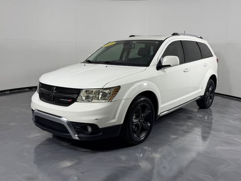 Used 2020 Dodge Journey Crossroad FWD image 9