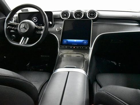 Used 2022 Mercedes-Benz C 300 C 300 image 18