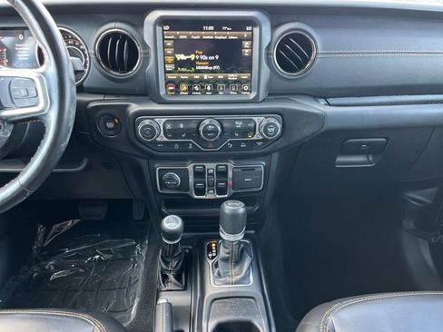 Certified 2022 Jeep Wrangler Unlimited Sahara image 5