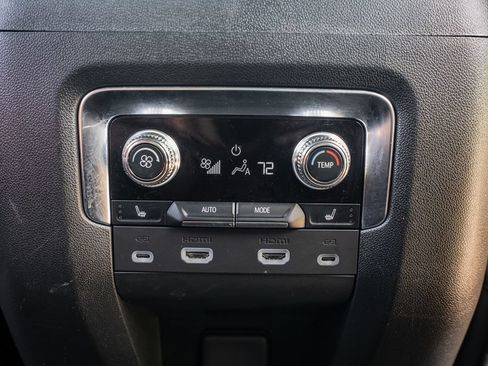 Used 2024 GMC Yukon XL Denali Ultimate AWD/4WD image 42