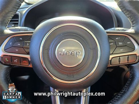 Used 2022 Jeep Renegade Latitude w/ Sun/Sound Group image 27