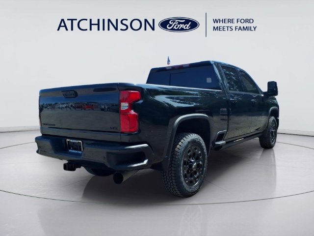 Used 2024 Chevrolet Silverado 2500 LTZ w/ LTZ Plus Package AWD/4WD image 5