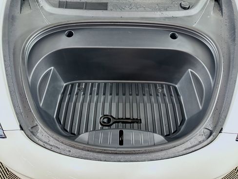 Used 2021 Tesla Model 3 Standard Range Plus image 31