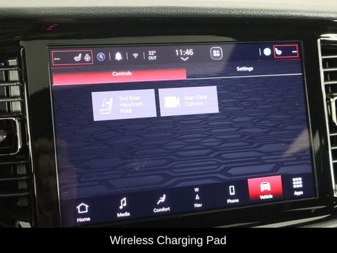 Used 2025 Dodge Durango GT image 38