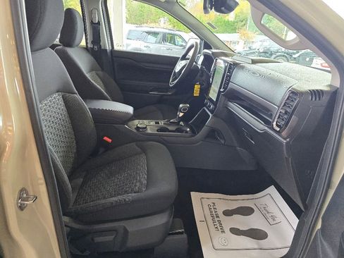 New 2025 Ford Ranger XLT w/ Black Appearance Package image 11
