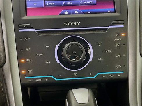 Used 2013 Ford Fusion Titanium image 16