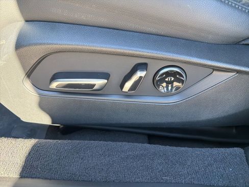 Used 2023 Acura TLX Base image 17