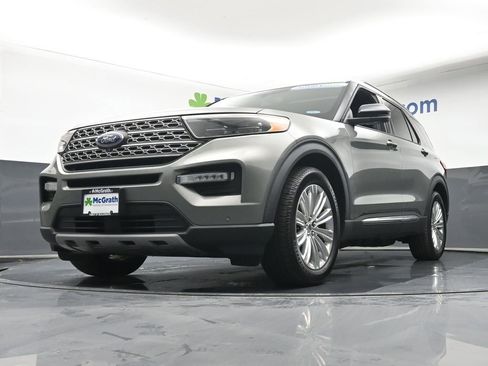 Used 2020 Ford Explorer Limited RWD image 6