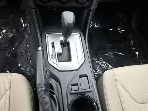 Used 2023 Subaru Impreza 2.0i image 10