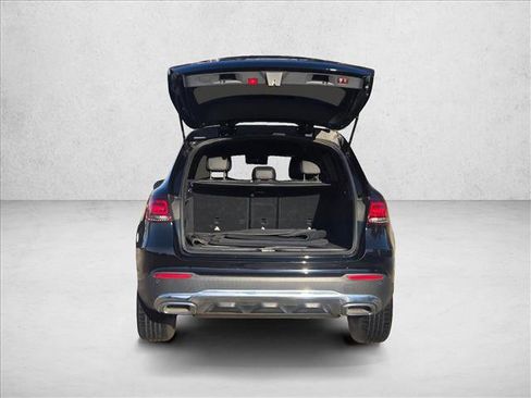 Certified 2022 Mercedes-Benz GLC 300 image 5