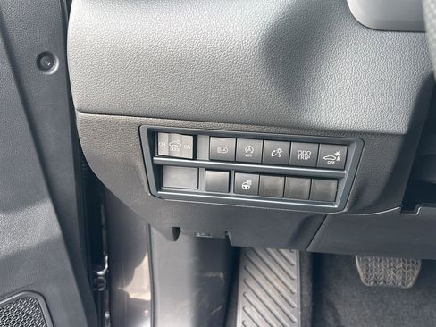 New 2026 Toyota Tundra Limited AWD/4WD image 12