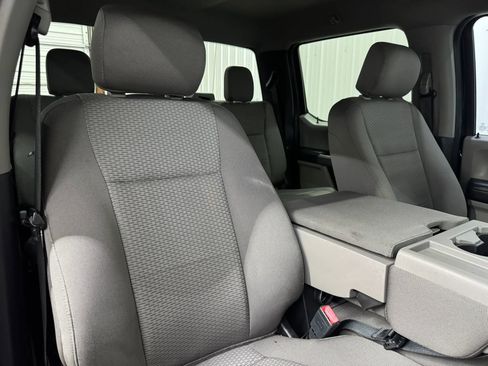 Used 2020 Ford F250 XLT w/ Snow Plow Prep Package AWD/4WD image 16