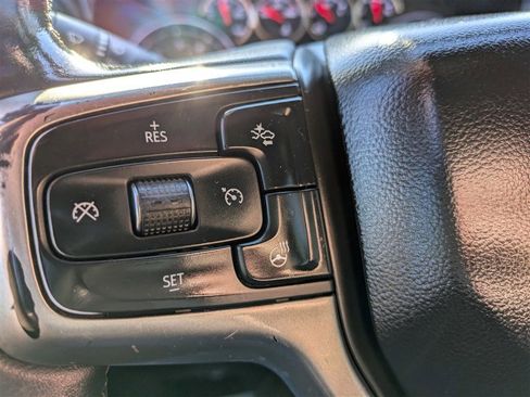 Used 2021 Chevrolet Silverado 2500 LT w/ Convenience Package image 25