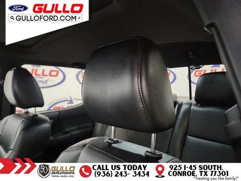 Used 2019 Toyota Tacoma TRD Off-Road image 19