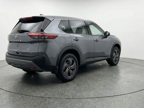 Used 2025 Nissan Rogue SV FWD image 9