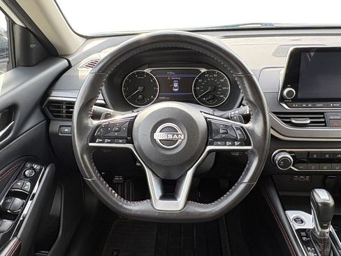 Used 2023 Nissan Altima 2.5 SR image 21
