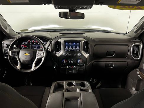 Used 2021 Chevrolet Silverado 1500 LT image 23