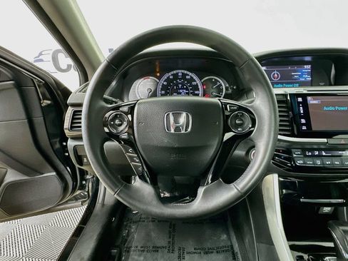Used 2017 Honda Accord EX-L image 13