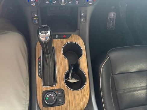 Used 2017 GMC Acadia Denali w/ Technology Package image 18