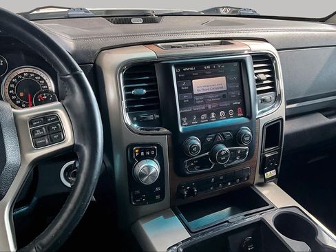 Used 2014 RAM 1500 Laramie AWD/4WD image 7