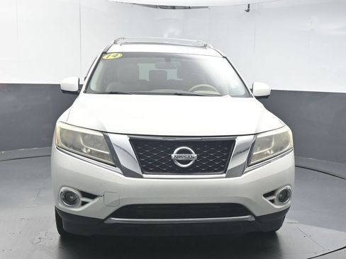 Used 2014 Nissan Pathfinder Platinum w/ Platinum Premium Package AWD/4WD image 3