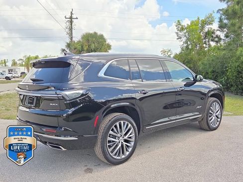 New 2026 Buick Enclave Avenir w/ Super Cruise Package FWD image 4